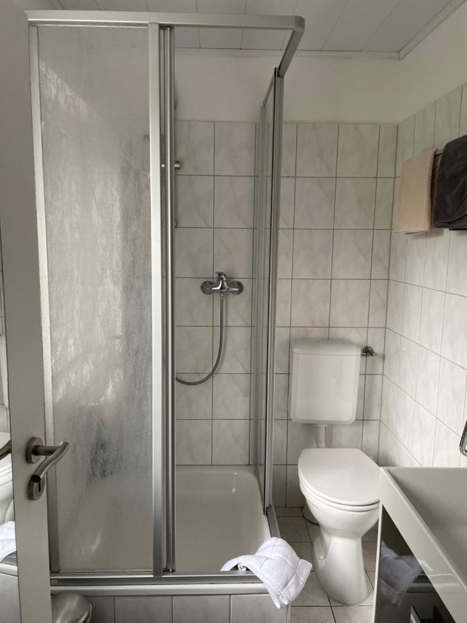 Oesterling Apartment *