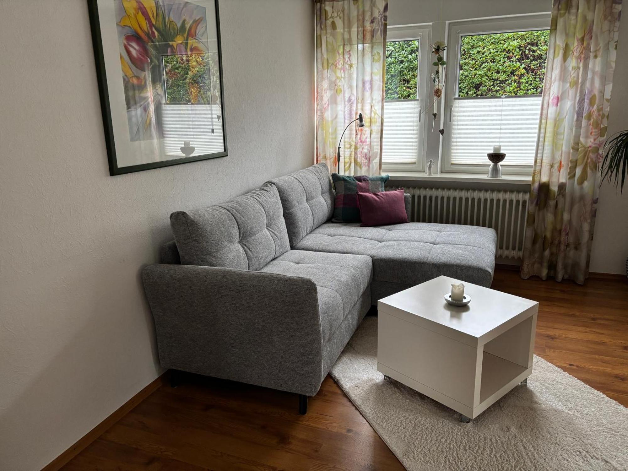 Oesterling Apartment *
